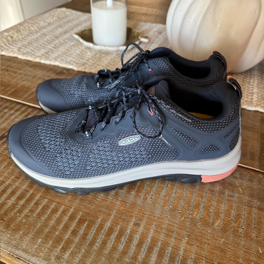 KEEN Women's Terradora Vent Hiking Shoes - Picture 2 of 9